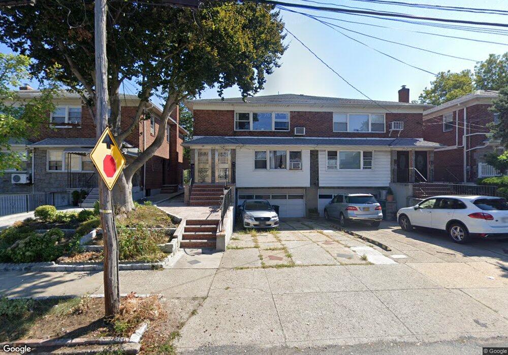 58-15 182nd St unit 1F, Flushing, NY 11365 - photo 1