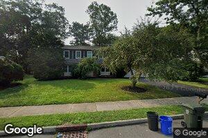 11 Groendyke Ln, Plainsboro, NJ 08536