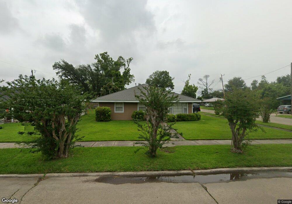 2303 9th St, Lake Charles, LA 70601 - photo 1
