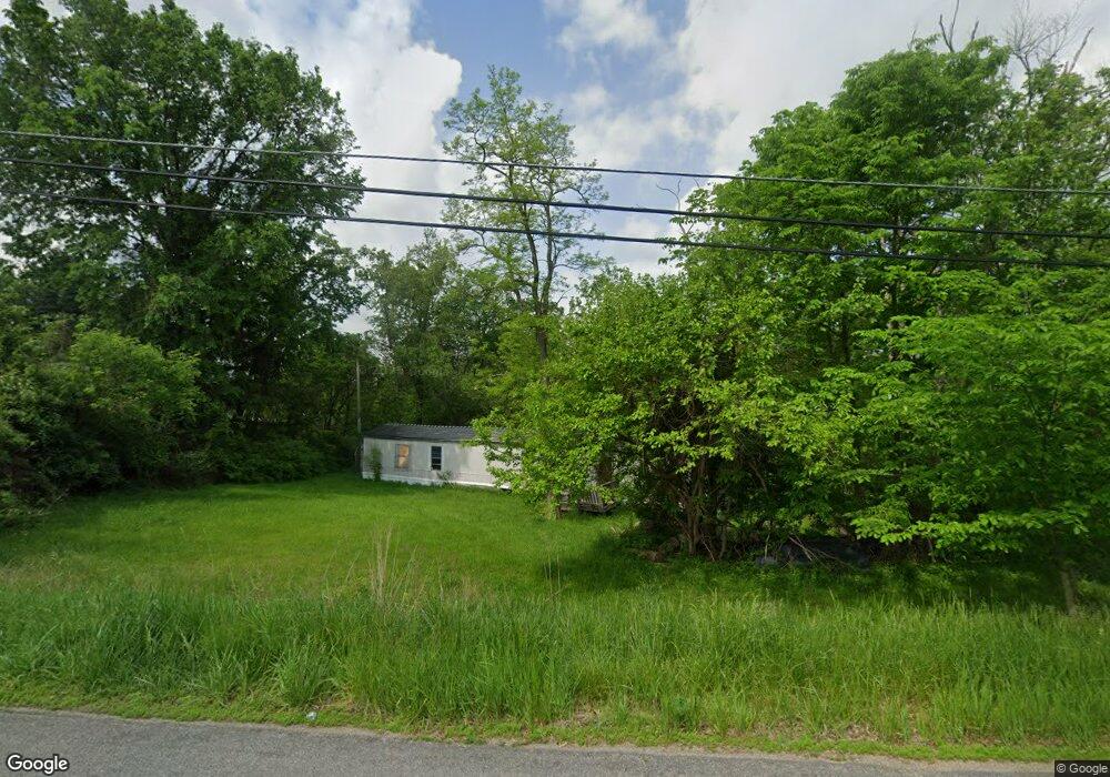 617 Valley View Rd, Eighty Four, PA 15330 - photo 1