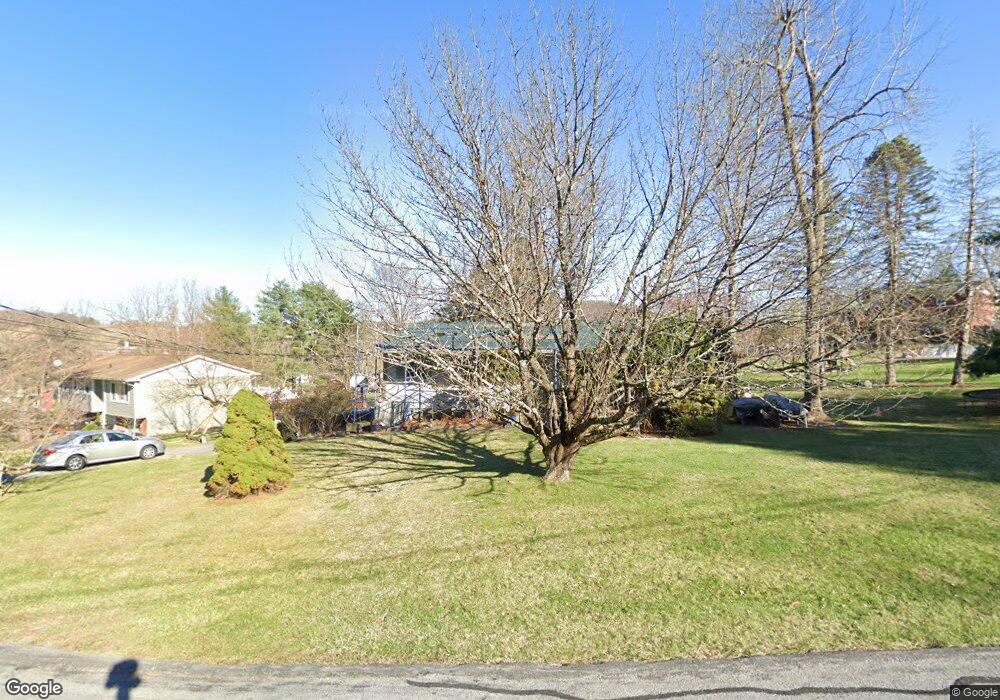 8 Mari Rd, Chester, NY 10918 - photo 1