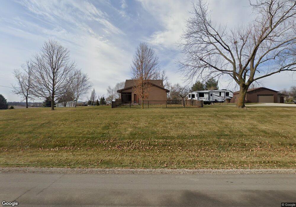 1971 W 32nd St N, Newton, IA 50208 - photo 1