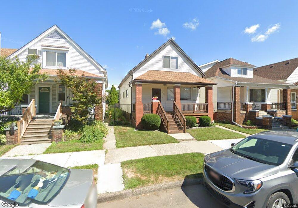 2001 Yemans St, HamtraMcK, MI 48212 - photo 1