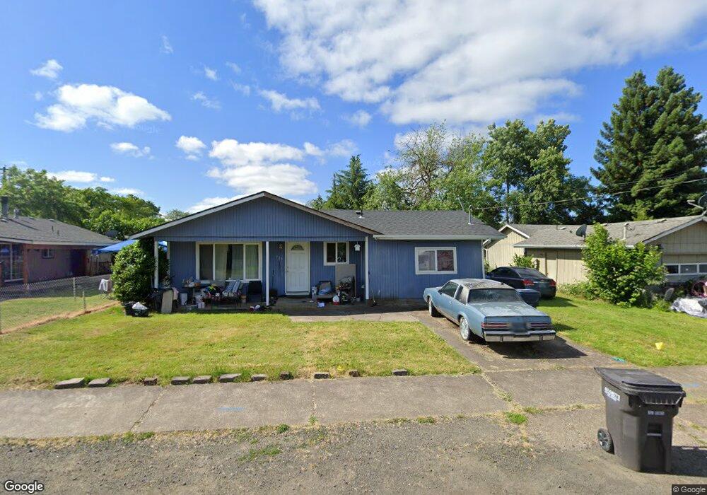 715 G St, Independence, OR 97351 - photo 1