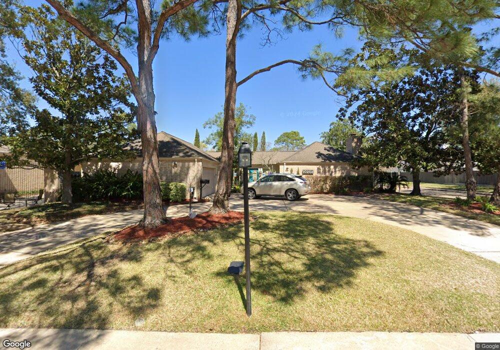 10202 Inwood Dr, Houston, TX 77042 - photo 1
