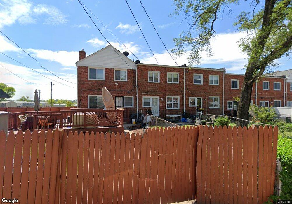 1146 Halstead Rd, Parkville, MD 21234 - photo 1