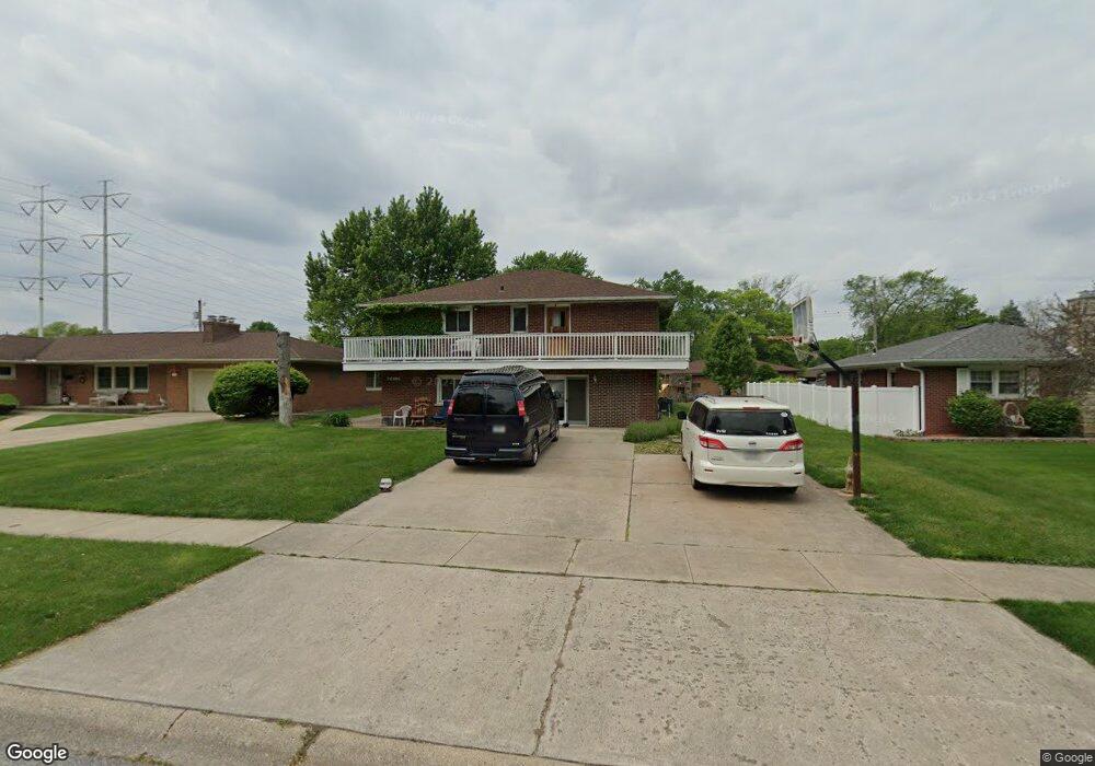 8412 Cottage Grove Ave, Highland, IN 46322 - photo 1