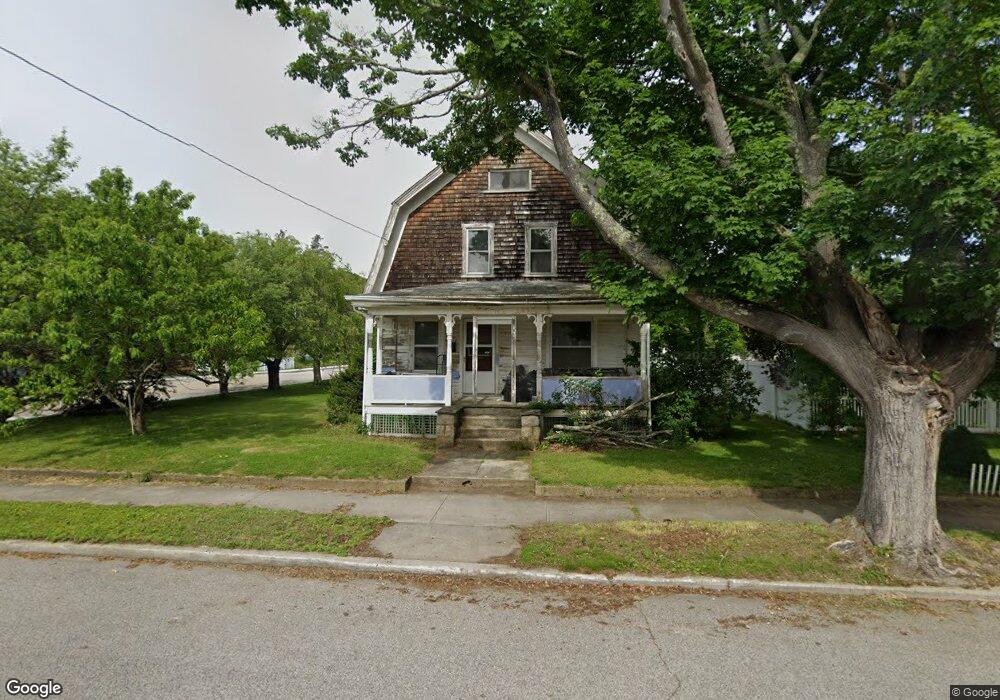 15 Washington St, Pawcatuck, CT 06379 - photo 1