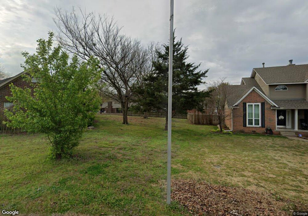 504 Covington Place, Tahlequah, OK 74464 - photo 1