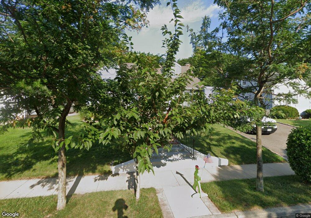 2300 Charing Cross Rd, Baldwin, NY 11510 - photo 1