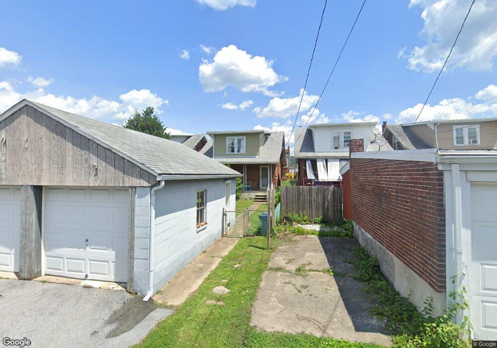 1522 S Race St, Allentown, PA 18103 - photo 1