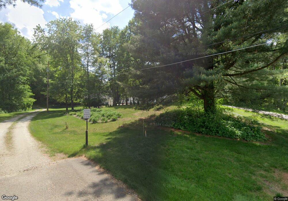 6456 Southview Dr, New Franklin, OH 44216 - photo 1