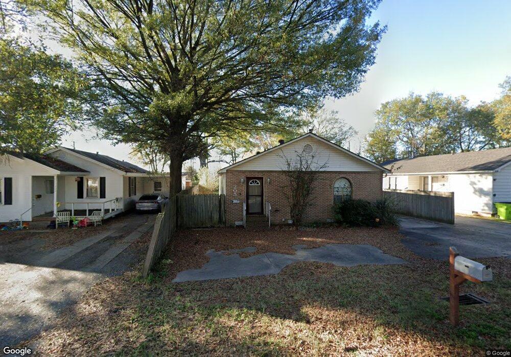 205 Lynn St, Stuttgart, AR 72160 - photo 1