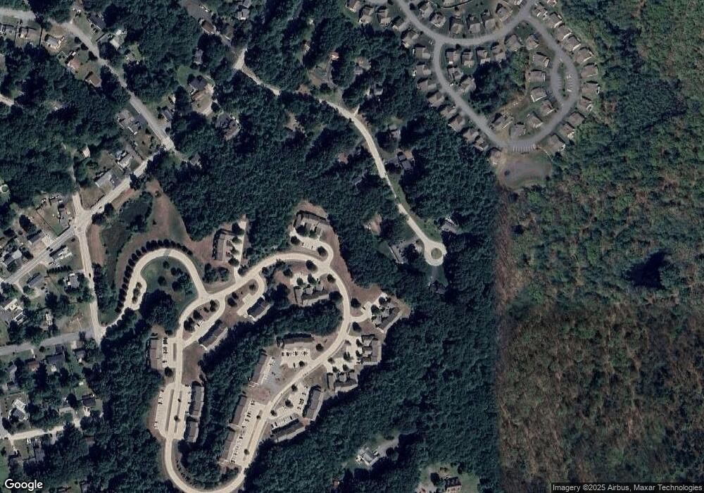 26 Overlook Cir, Hudson, NH 03051 - photo 1