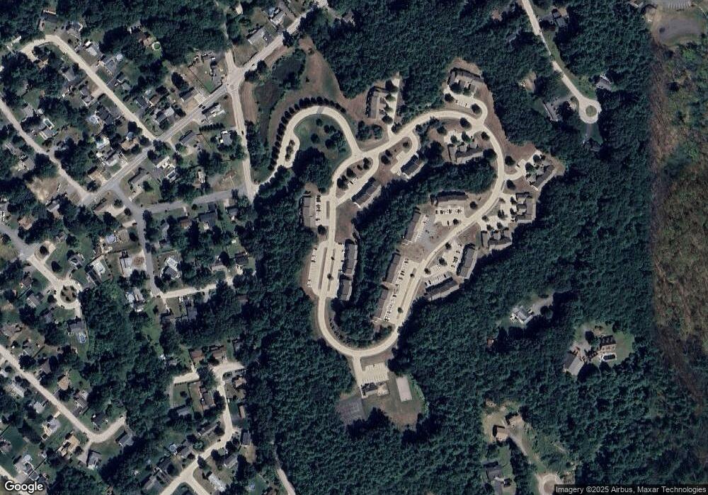 97 Overlook Cir, Hudson, NH 03051 - photo 1