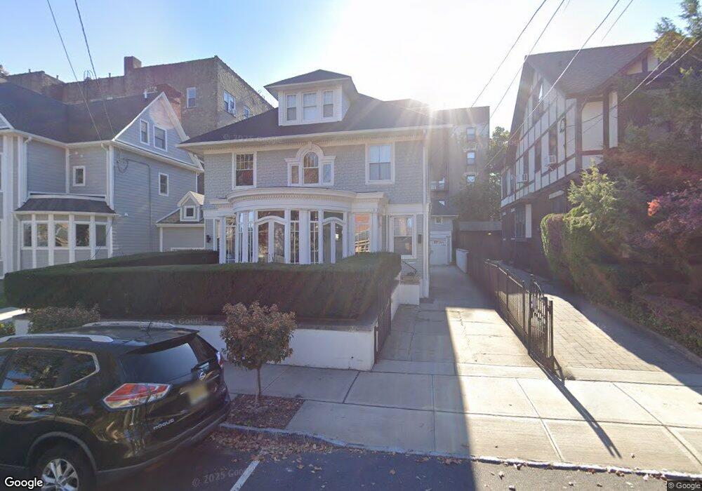 7 Clifton Terrace unit 9, Weehawken, NJ 07086 - photo 1