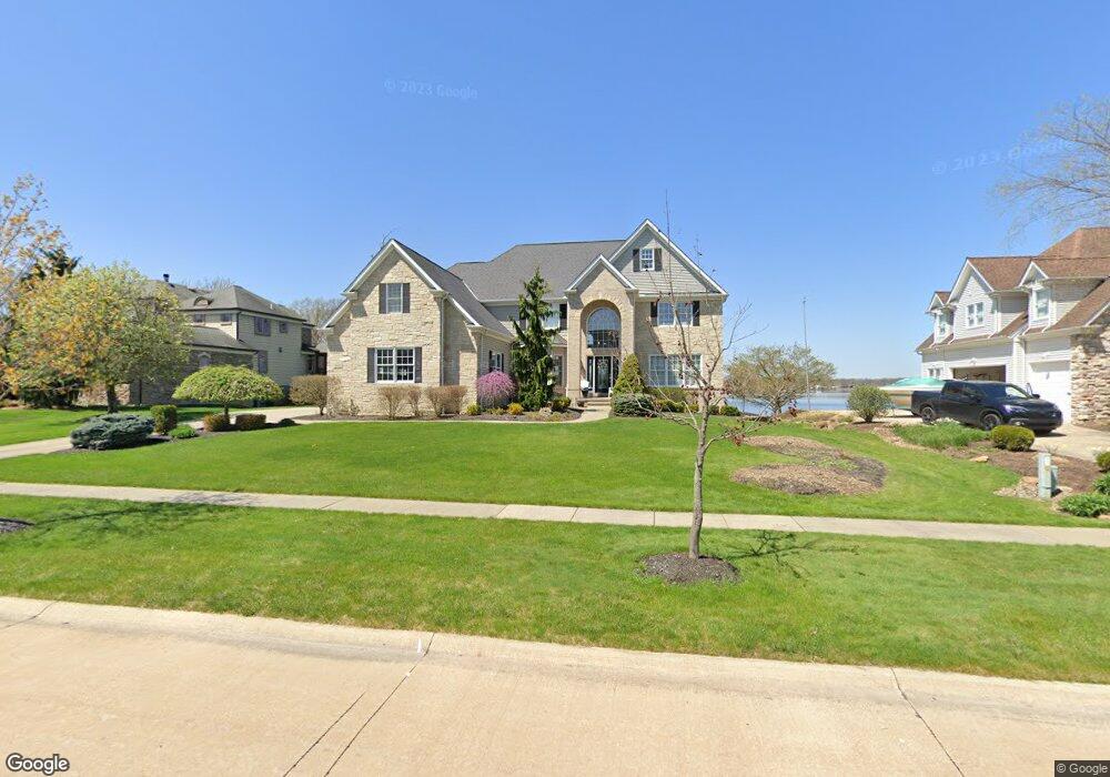 970 Sweet Grass Cir, Aurora, OH 44202 - photo 1