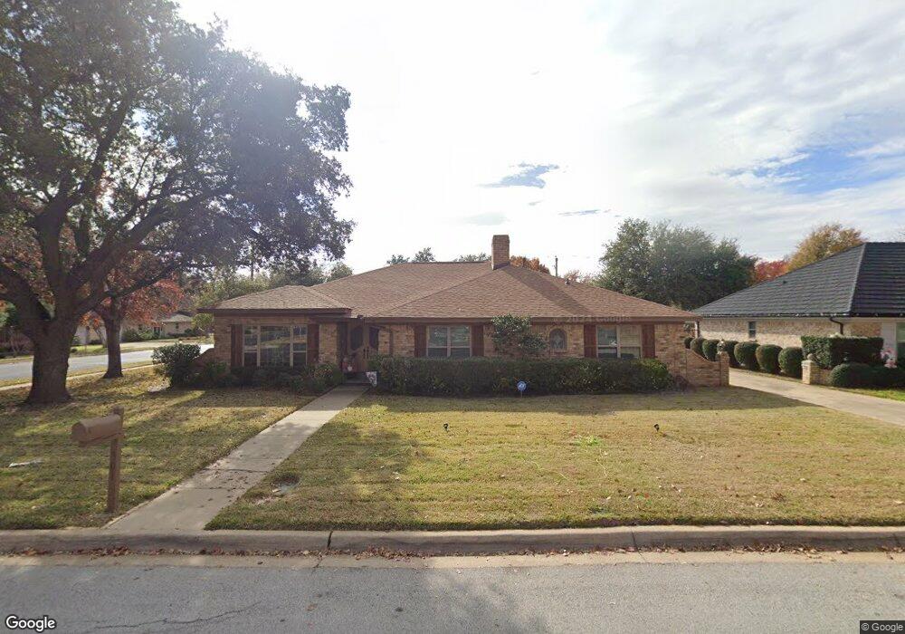 301 Mayfair Dr, Hurst, TX 76054 - photo 1