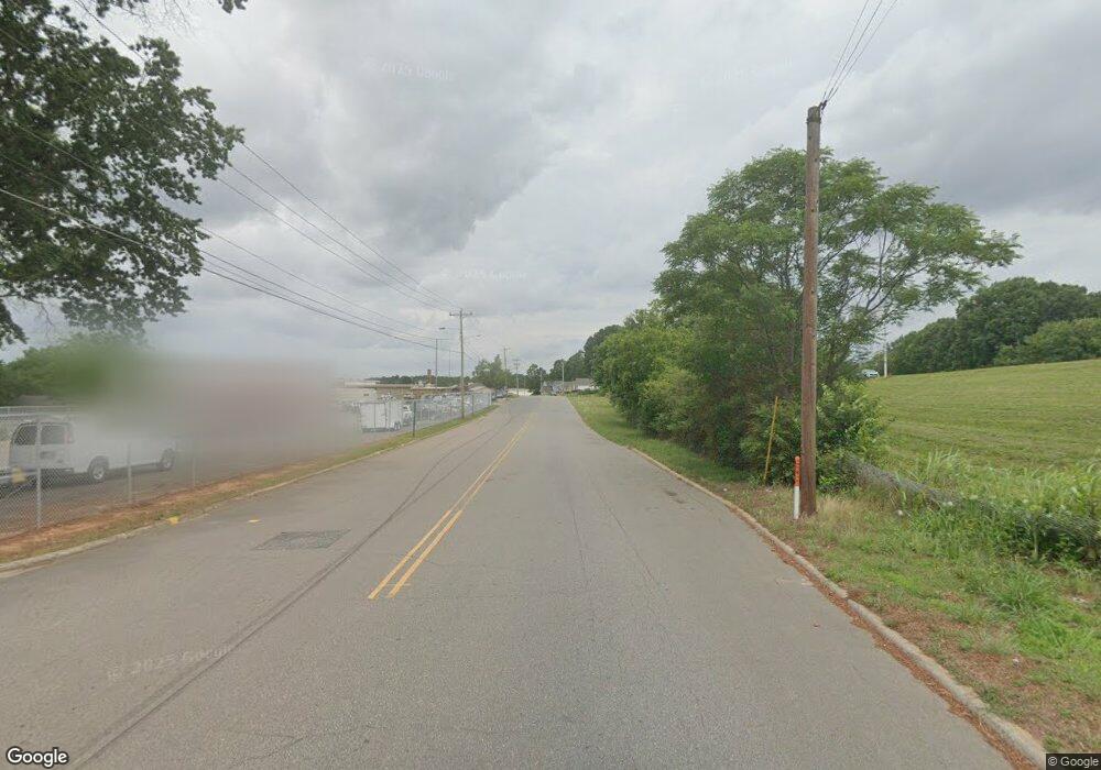 8 Winston Ave, Statesville, NC 28677 - photo 1