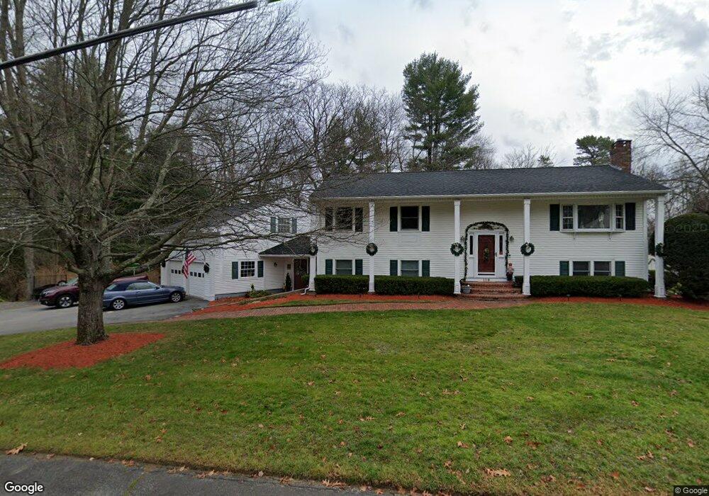 119 Horseshoe Rd, Dracut, MA 01826 - photo 1