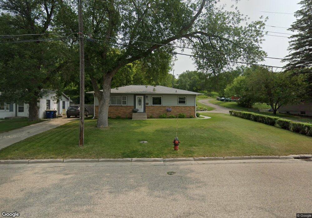 1102 2nd Ave NE, Jamestown, ND 58401 - photo 1