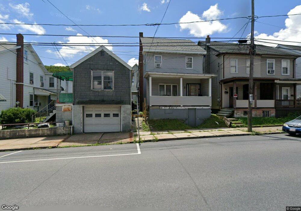 312 E Patterson St, Lansford, PA 18232 - photo 1