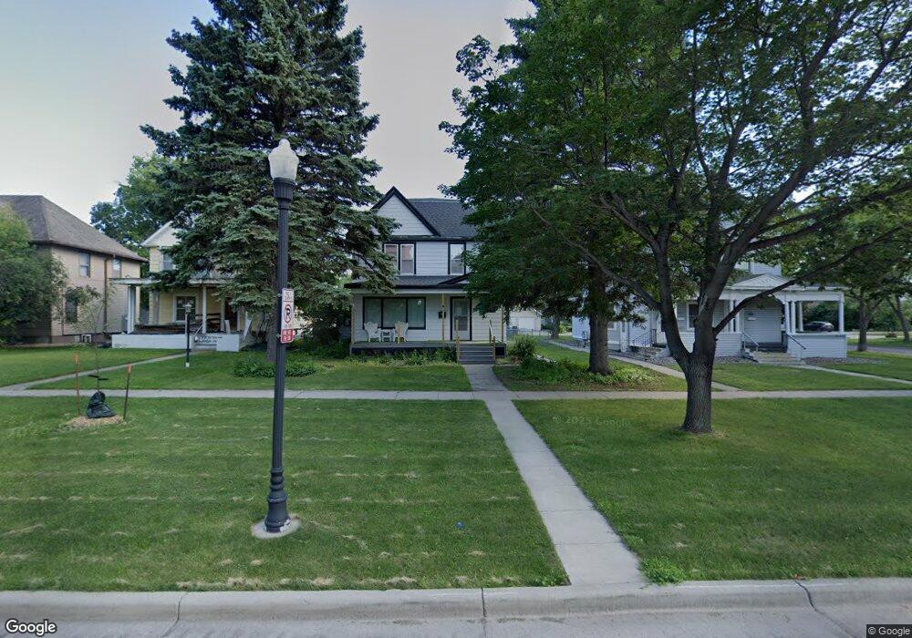 1020 3rd Ave S, Fargo, ND 58103 - photo 1
