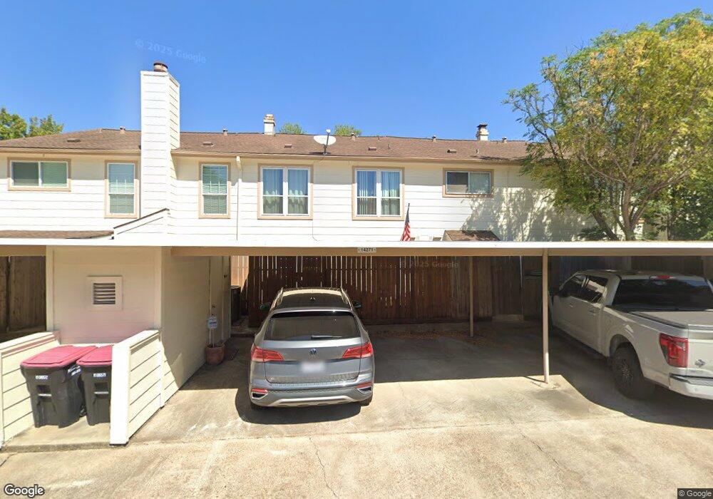 14271 Lost Meadow Ln, Houston, TX 77079 - photo 1