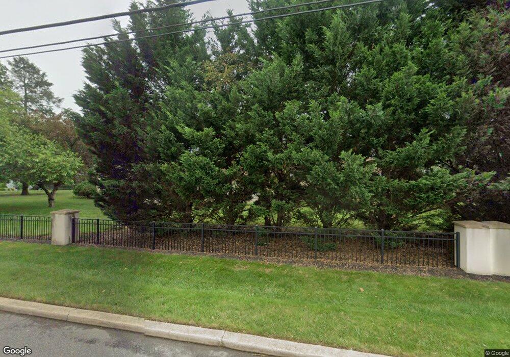 119B Ironwood Plaza unit B, Monroe Township, NJ 08831 - photo 1