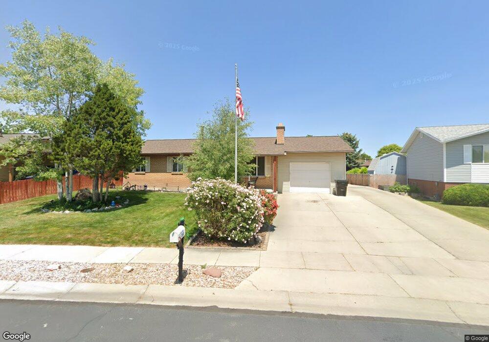 2858 W Dimond Dr, West Jordan, UT 84084 - photo 1