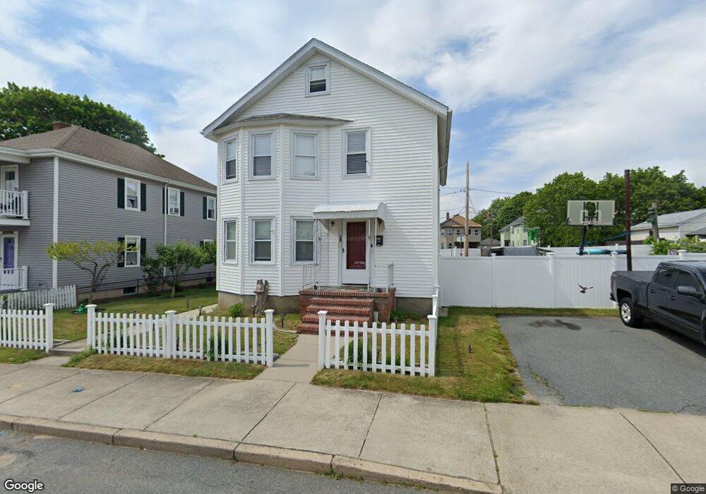 8 Morgan St, Fairhaven, MA 02719 - photo 1