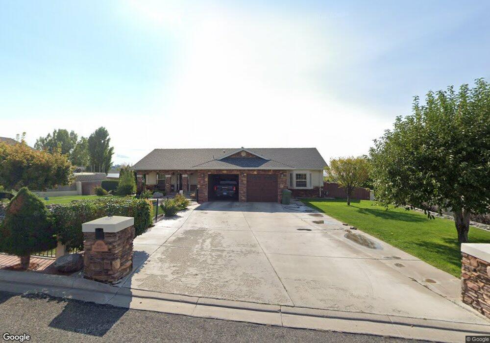 3044 Stuart St, Winnemucca, NV 89445 - photo 1