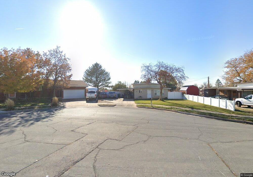 1581 W 1740 N, Clearfield, UT 84015 - photo 1