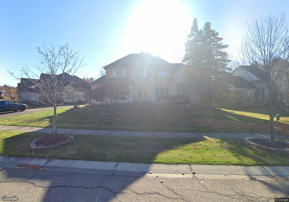 7306 Colchester Ln, West Bloomfield, MI 48322 - photo 1