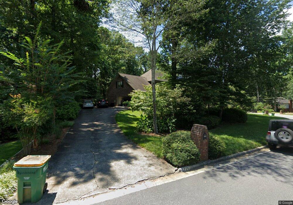 5725 Broxton Cir unit 5, Norcross, GA 30092 - photo 1