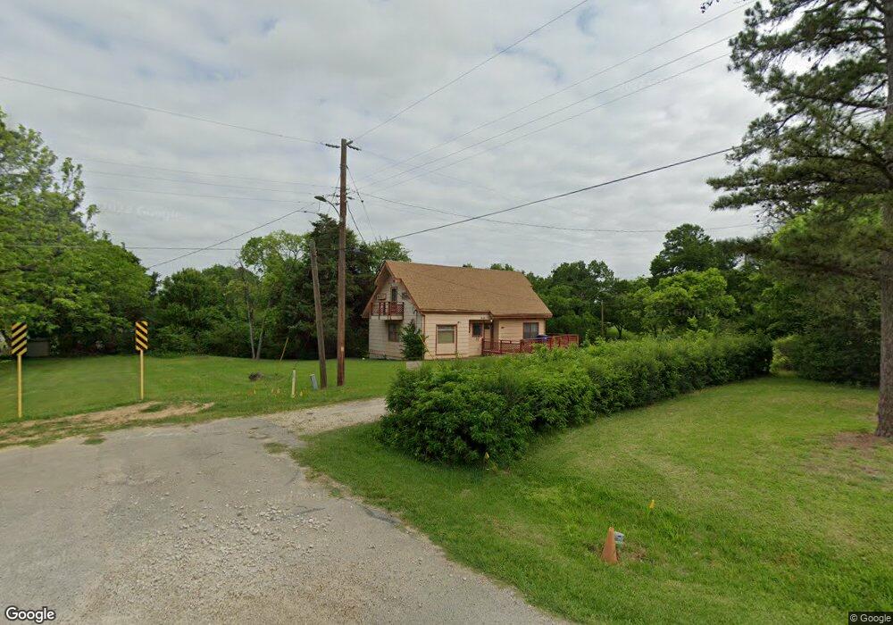 510 Alexander St, Ennis, TX 75119 - photo 1