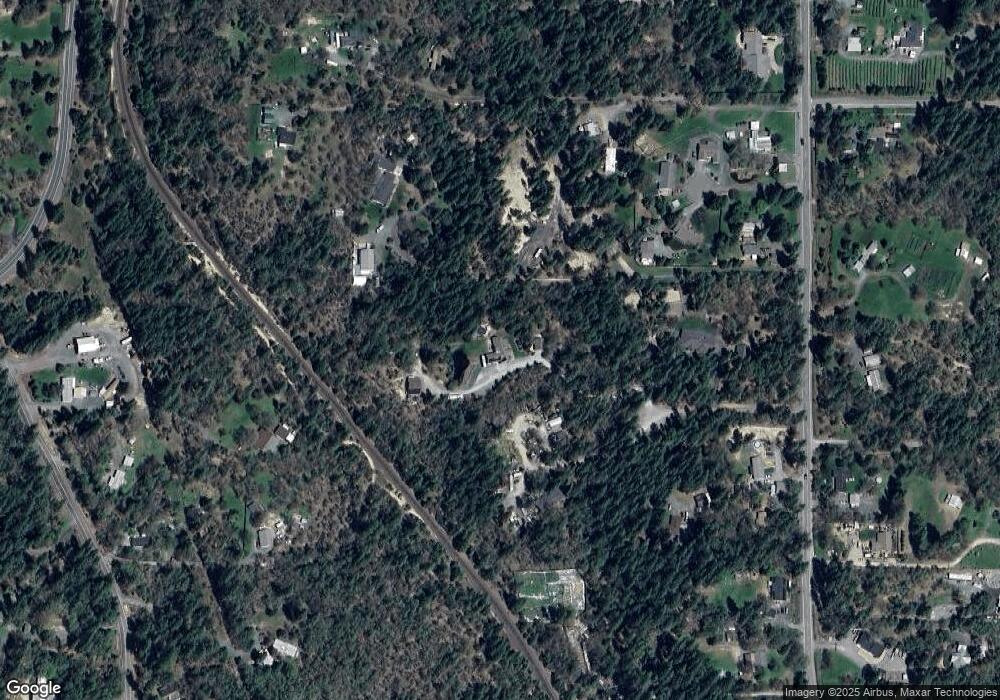 220 Pooh Ln, Grants Pass, OR 97526 - photo 1