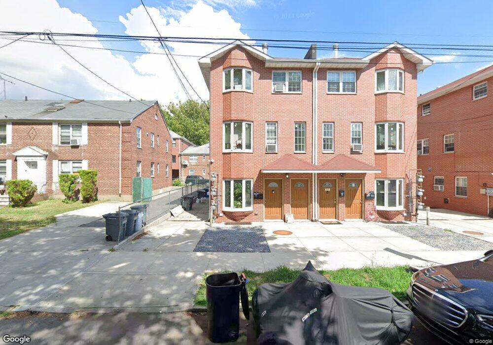 4015 191st St, Flushing, NY 11358 - photo 1