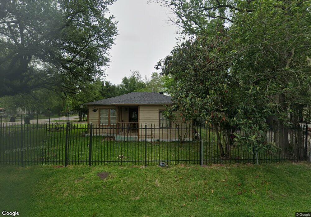 9654 Kentfield Dr, Houston, TX 77093 - photo 1