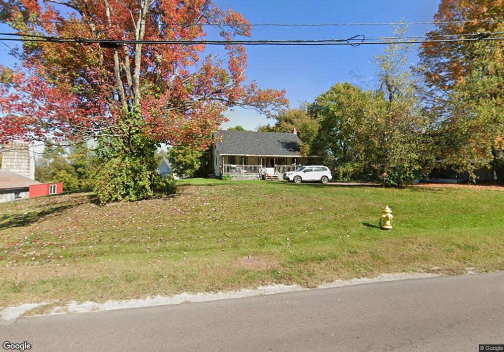 82 Huntington Rd, Richmond, VT 05477 - photo 1