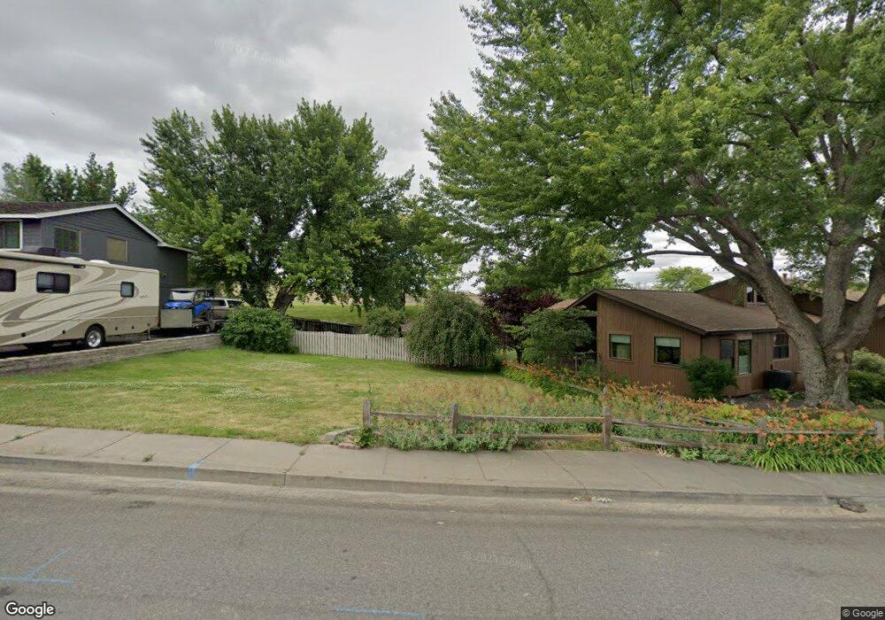 2140 SW Quinney Ave, Pendleton, OR 97801 - photo 1