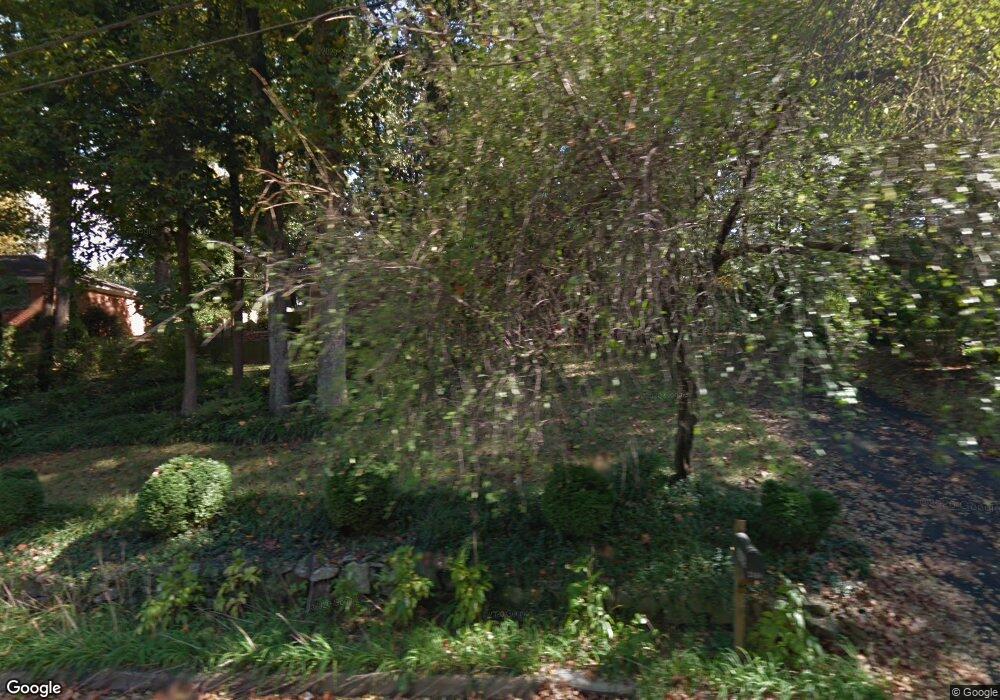 2408 Commonwealth Dr, Charlottesville, VA 22901 - photo 1