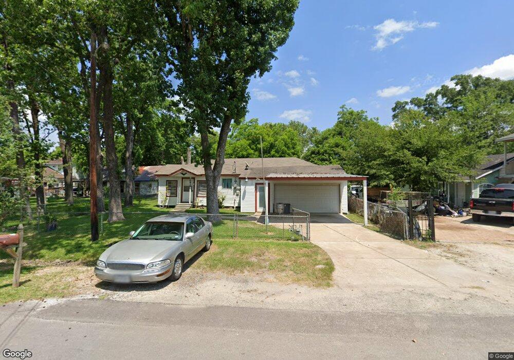 10816 Ell Rd, Houston, TX 77093 - photo 1