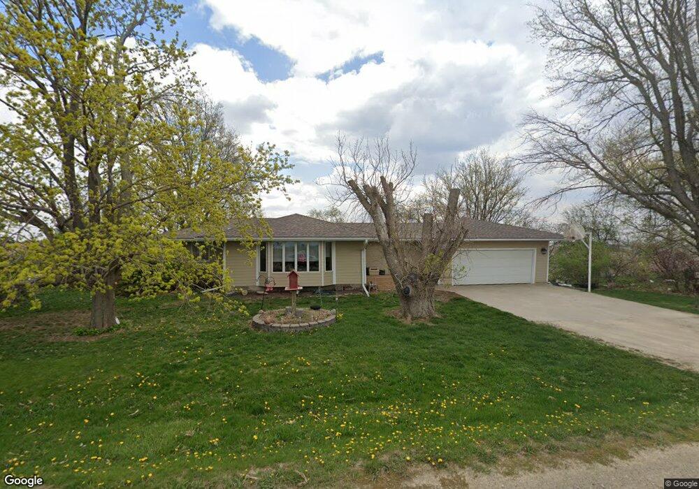 3018 W 60th St S, Newton, IA 50208 - photo 1