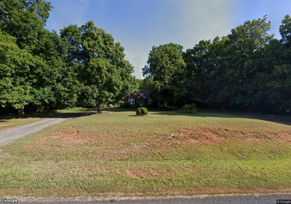 1557 Fleta Brown Rd, Asheboro, NC 27205 - photo 1