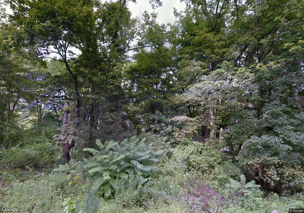 1410 Sassafrass St, Franklin, PA 16323 - photo 1