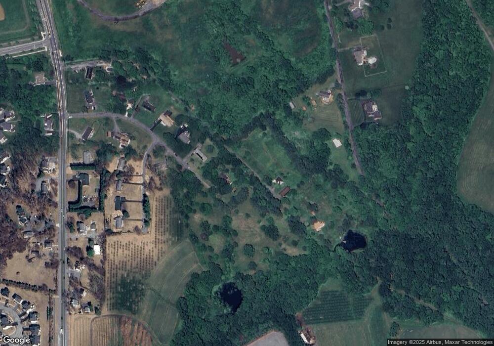 11217 Wacomor Dr, Germantown, MD 20876 - photo 1