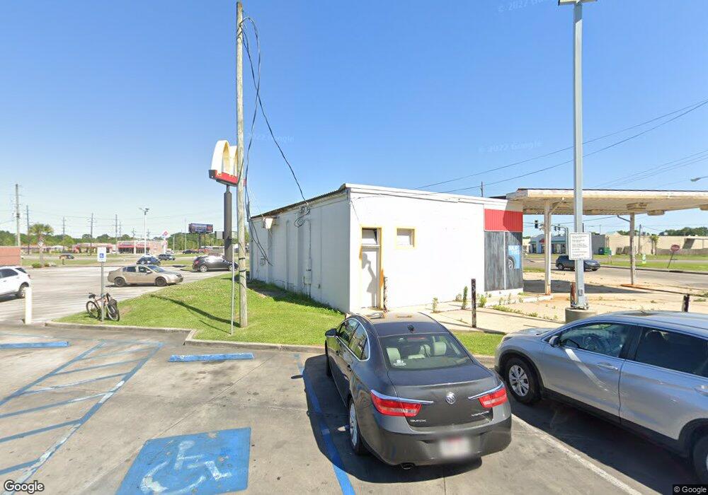 107 1/2 N Lewis St, New Iberia, LA 70563 - photo 1