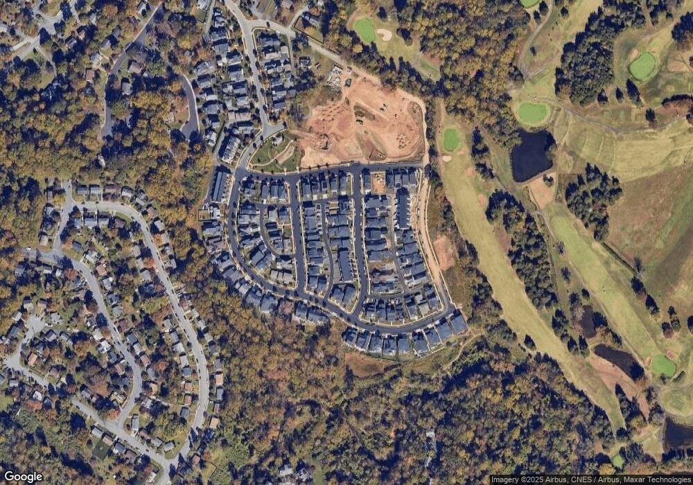 713 Lochlyn Hill Dr, Charlottesville, VA 22901 - photo 1