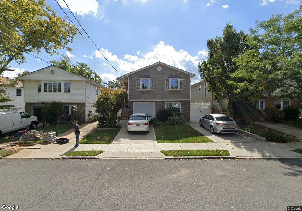 28 E Scranton Ave, Staten Island, NY 10308 - photo 1